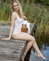 Fem Joy - 01-sophie-serene-0002