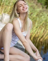 Fem Joy - 12-sophie-serene-0013